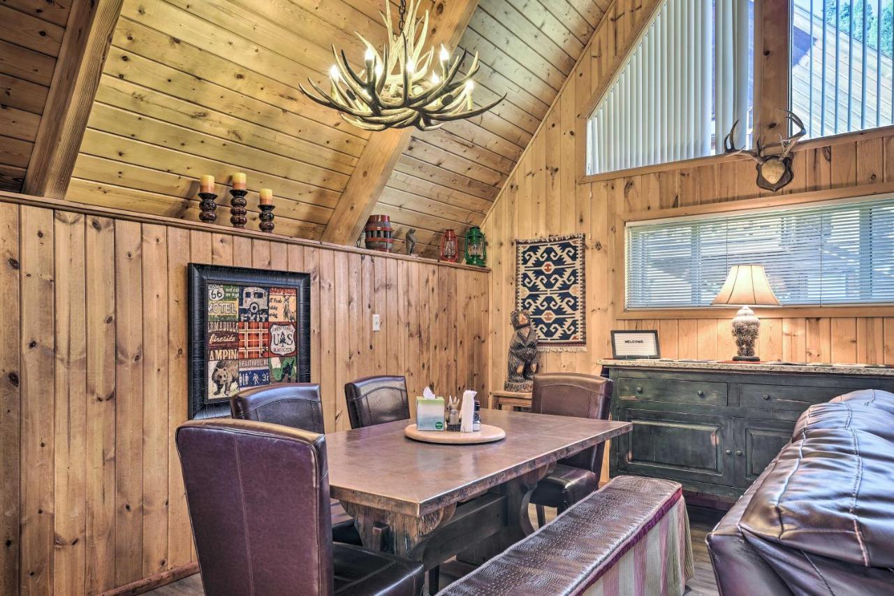 Ski-Inandski-Out Red River Cabin With Mtn Views! Экстерьер фото
